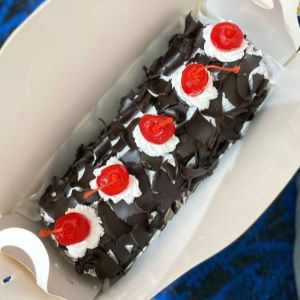 Blackforest Roll Cake